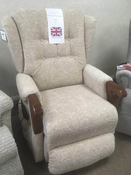 Riser recliner